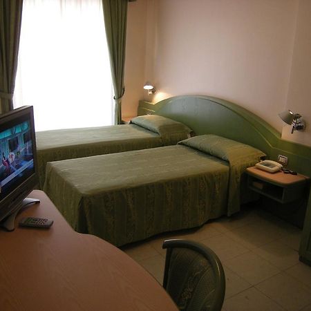 Hotel Grillo นูโอโร ภายนอก รูปภาพ