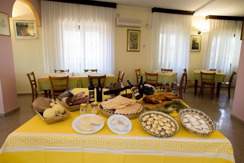 Hotel Grillo นูโอโร ภายนอก รูปภาพ